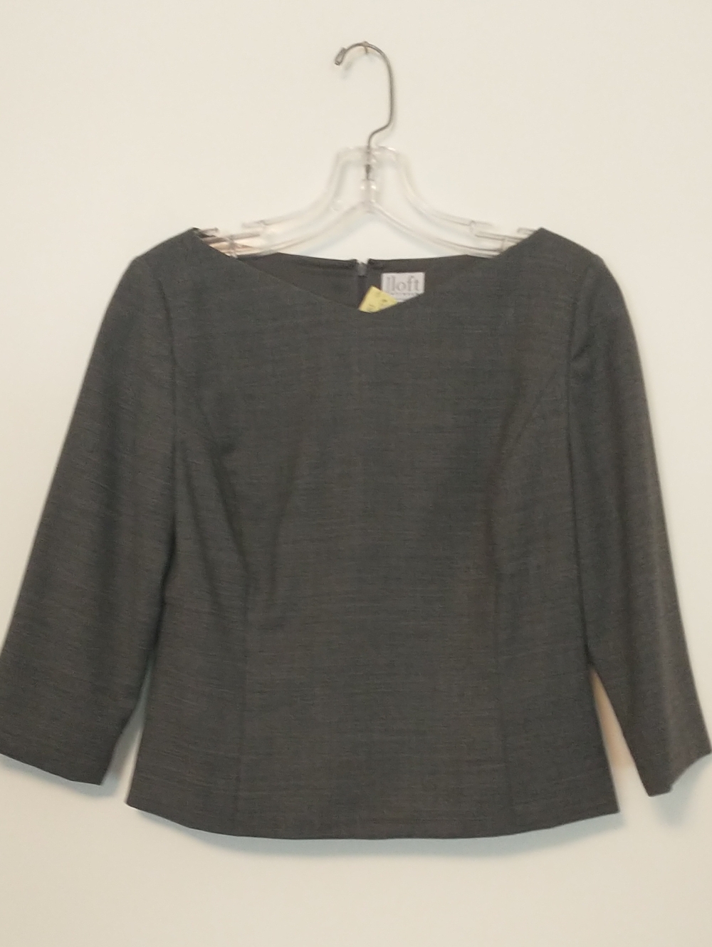 Ann Taylor Loft Stretch Wool  Tailored Career Top   ¾  Sleeve Size 4 Petite